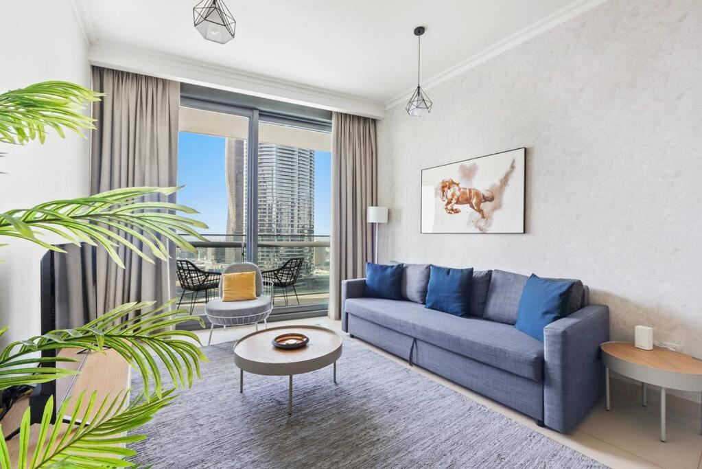 Brand New 1 Bedroom Apartment In First Class Location